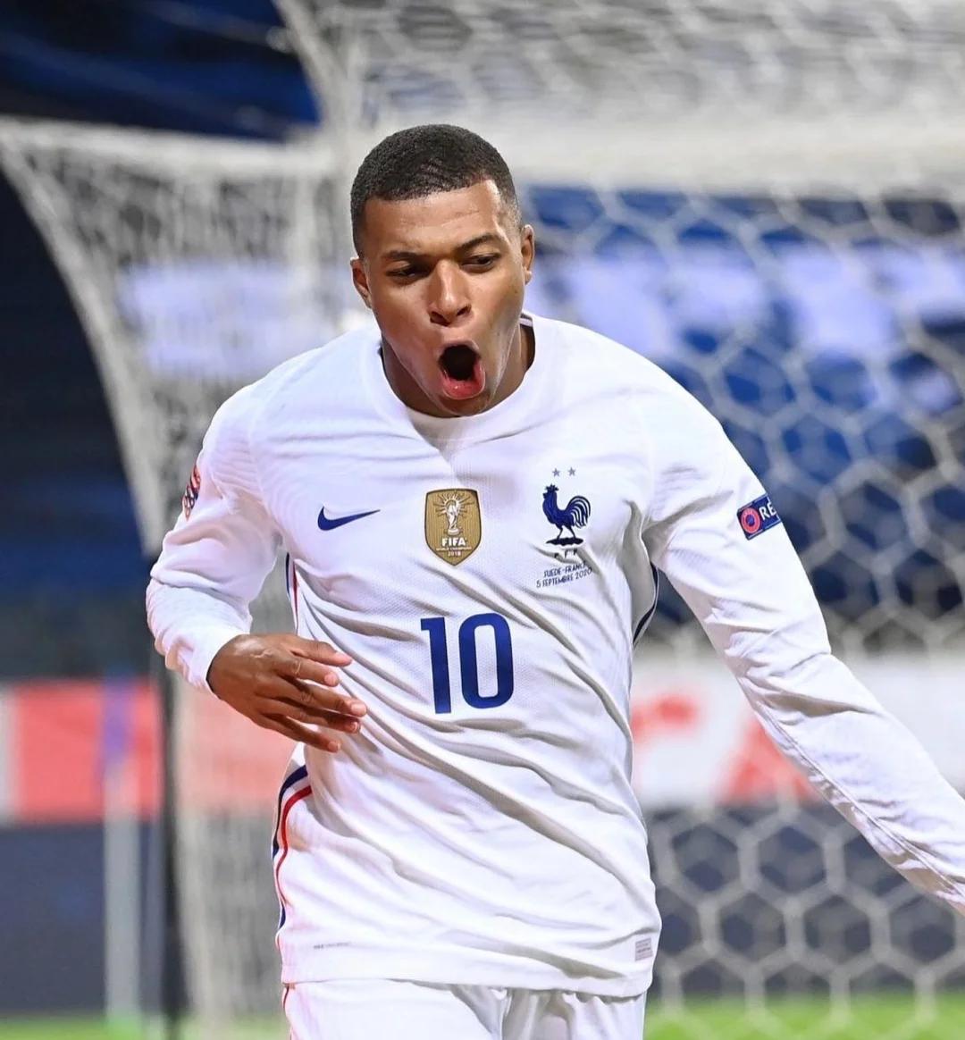 广州84-73辽宁！徐昕全场集锦，关键时刻天神下凡杀死比赛（广州84-73击退辽宁！徐昕全场高光，关键时刻一锤定音）