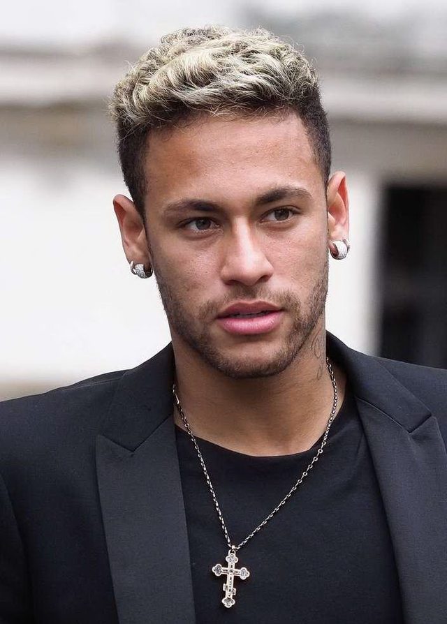 前国米助教：伊布是最难管的球员；阿德是个玻璃般脆弱的天才（前国米助教：伊布最难管教，阿德里亚诺天赋惊人却脆如玻璃）