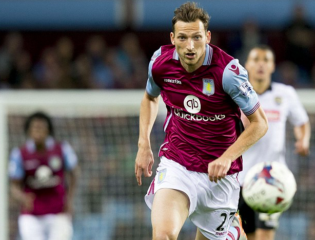 英超-阿森纳4-1横扫热刺，埃泽戴帽+特罗萨德传射（英超：阿森纳4-1大胜热刺，埃泽上演帽子戏法，特罗萨德传射建功）