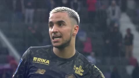 CBA球员伤病更新及赛季影响（CBA球员伤情动态与赛季走势分析）