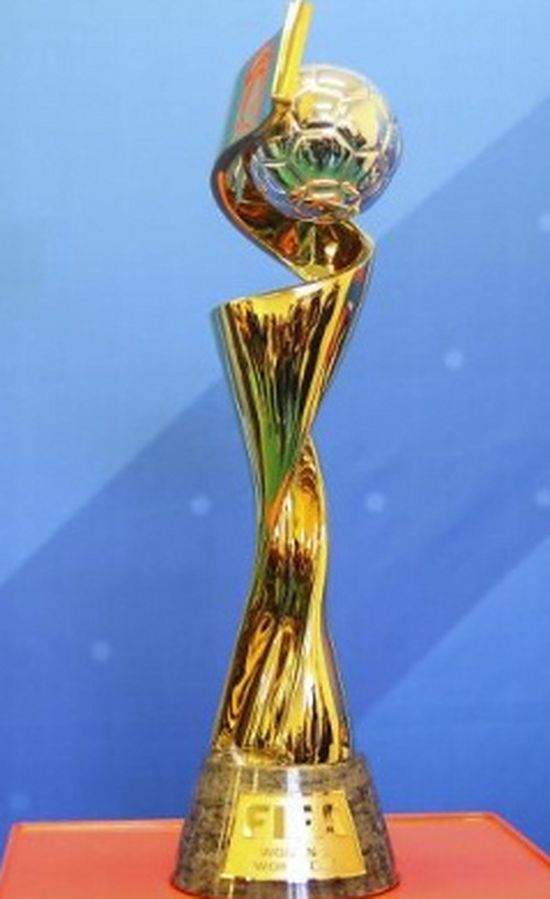 阿森纳vs拜仁：萨卡、埃泽首发，凯恩、奥利塞、卡尔出战（阿森纳对阵拜仁：萨卡、埃泽先发，凯恩、奥利塞、卡尔登场）