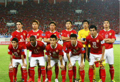 多古：球队现在更像一个集体了，我为霍伊伦进球感到高兴（多古：如今我们更像一个团队，霍伊伦进球让我很高兴）