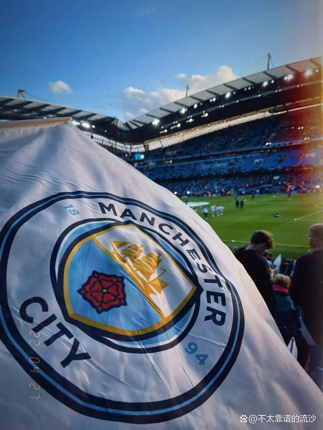 拜仁官方：穆西亚拉今天完成了部分单独训练（拜仁通报：穆西亚拉今日进行部分个人训练）