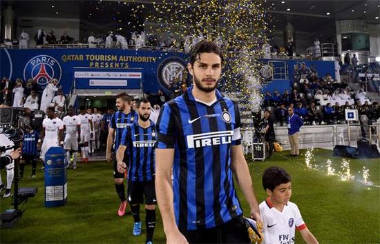 他终于等到属于自己的掌声（属于他的掌声终于响起）