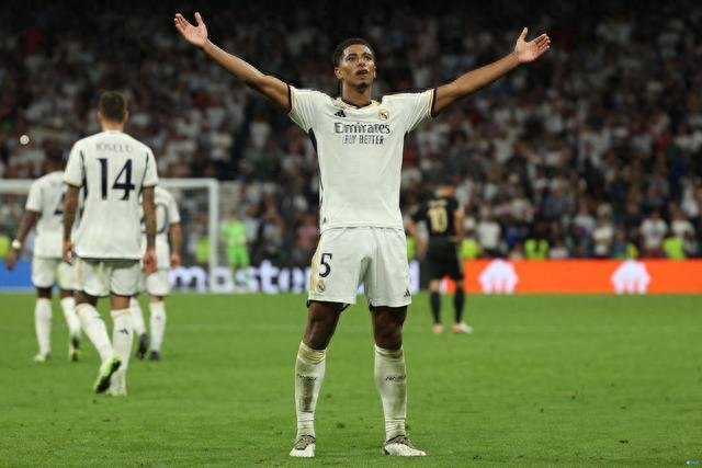 D站米兰哥第14集：绝佳的临场调整和神奇的美国队长（D站米兰哥第14期：出色的临场应变与不可思议的美国队长）