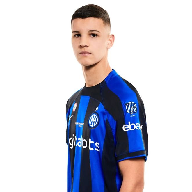 克鲁伊维特四子：我的心属于荷兰，若有天被荷兰征召就太棒了（克鲁伊维特四子：心系荷兰，若获荷兰队征召将无比荣幸）