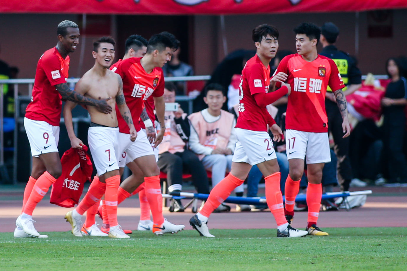 冠冠军