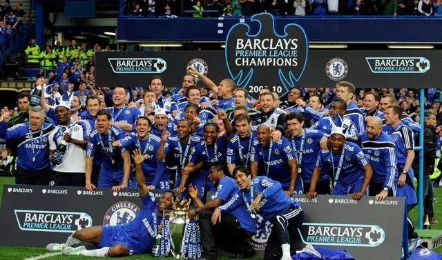 詹姆斯称赛场激情无可替代，点燃全场气氛（詹姆斯直言赛场激情不可替代，燃爆全场）