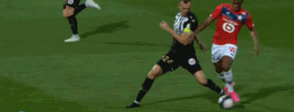 罗德里戈在皇马遭遇困境，状态低迷，被放弃，可能转会至其他球队。（皇马罗德里戈状态低迷遭冷落，或将转投他队）