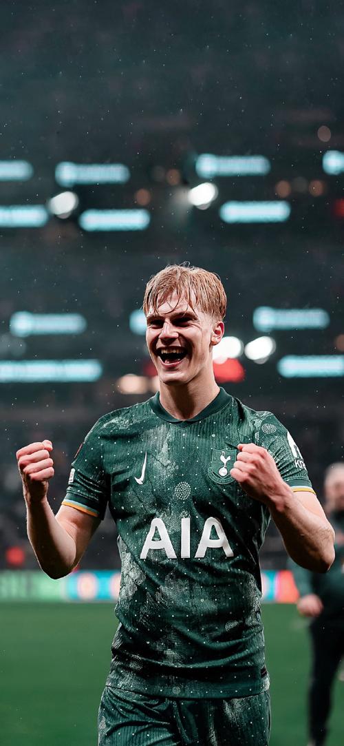 全市场：那不勒斯正寻找安古伊萨替代者，最现实的选择是梅努（全市场：那不勒斯物色安古伊萨接班人，梅努被视为最可行的人选）