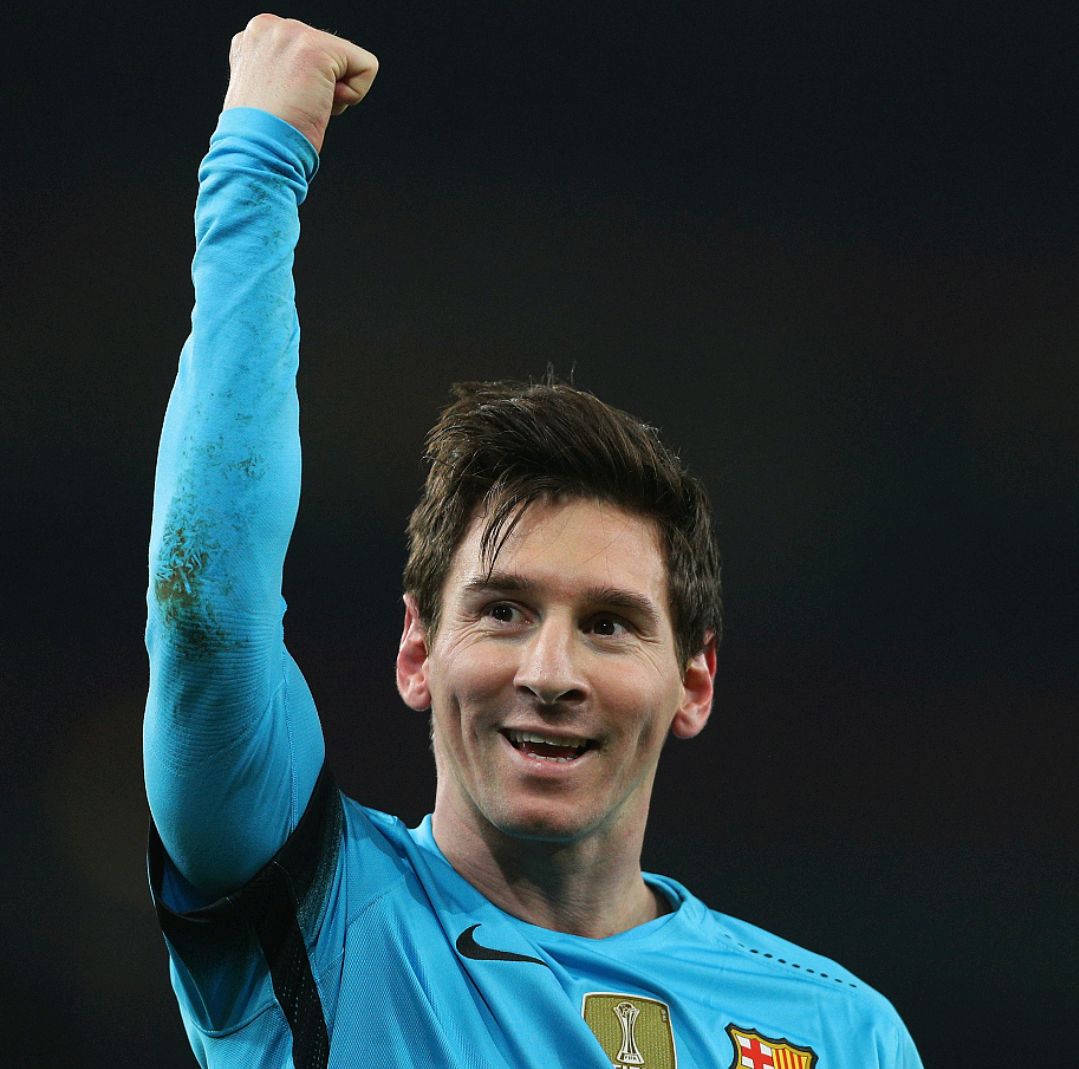 媒体人：今天于汉超将前往教练员培训班报到（媒体人透露：于汉超今日赴教练员培训班报到）