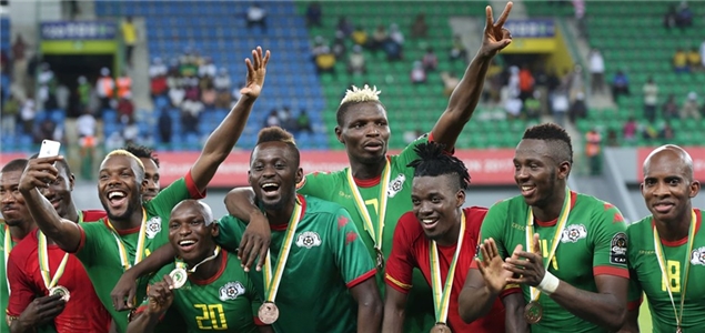 米体：DV9已失去世界杯机会，多家豪门想明年免签他（米体：DV9无缘世界杯，多豪门欲明年免签引进）