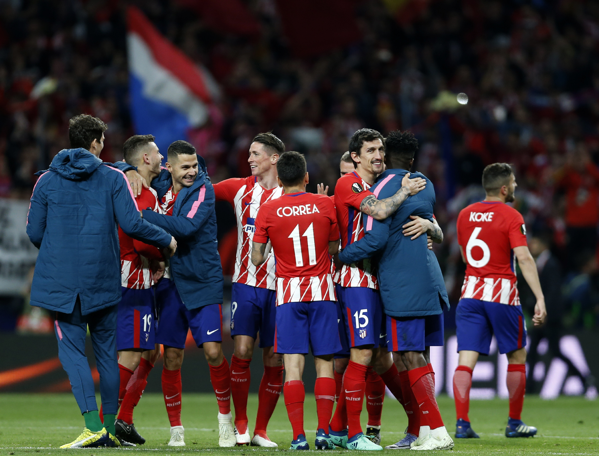 阿斯：米利唐可能伤缺4个月，队内只剩下4名健康的后卫（阿斯：米利唐恐缺阵4个月，球队仅余4名健康后卫）